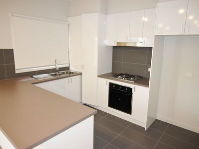 2 / 39 Milton Street, Bell Park