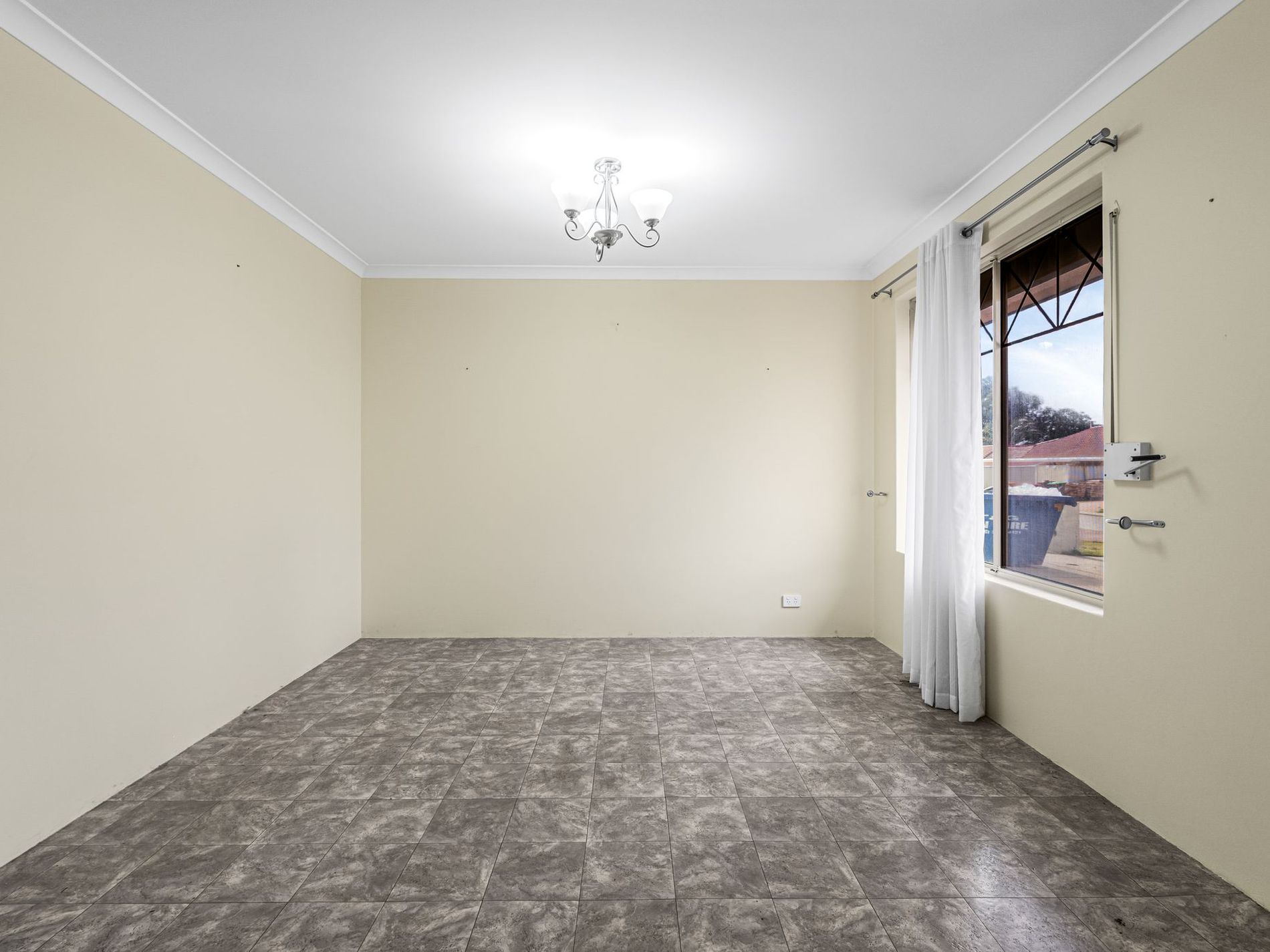 6 Tuscany Place, Caversham