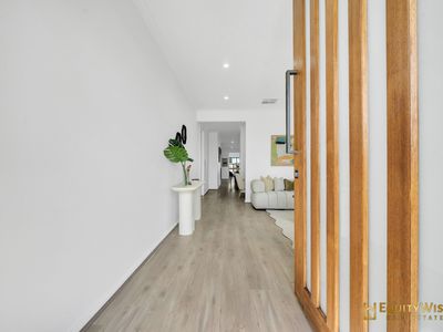 4 Chutney Street, Manor Lakes