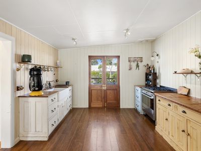 959 Woodbridge Hill Road, Gardners Bay