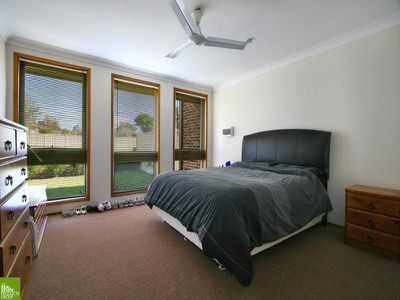 1 / 2A Fisher St, Oak Flats