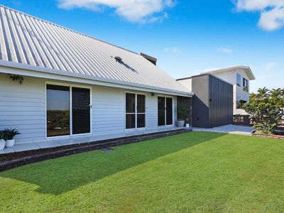 28 Oceanview Avenue, Mooloolaba