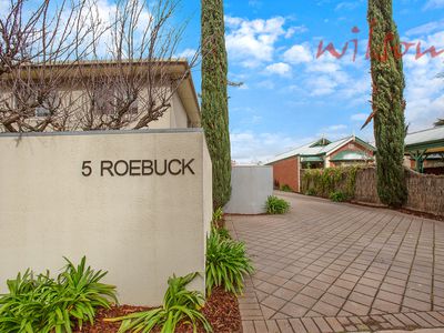 1 / 5 Roebuck Street, Mile End