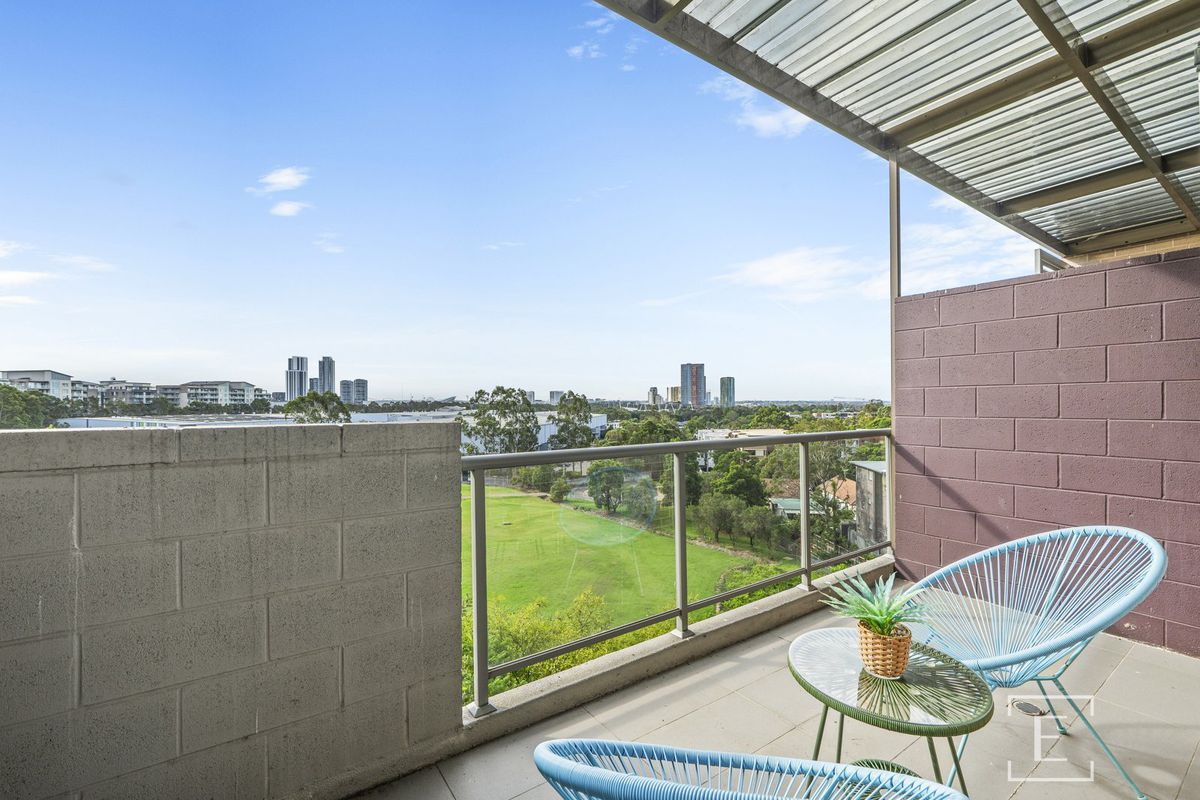 P507 / 81-86 Courallie Avenue, Homebush West