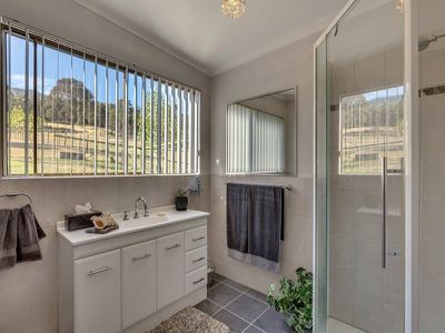 352 Judds Creek Road, Judbury