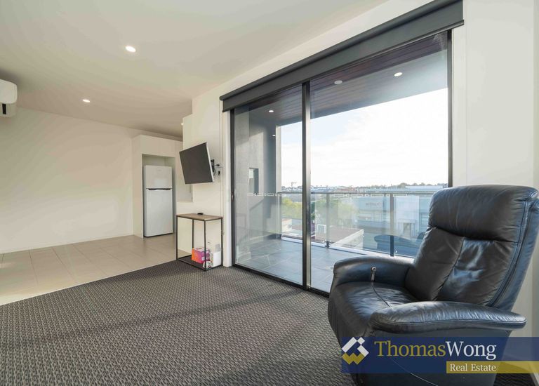 4 / 302 Huntingdale Road, Huntingdale