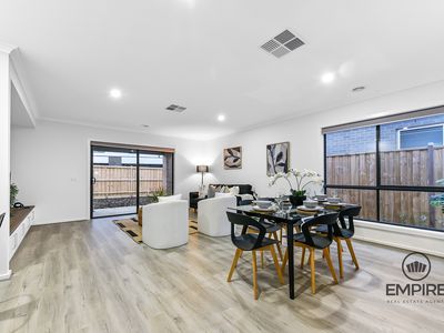 2 Sapna Pl, Clyde North