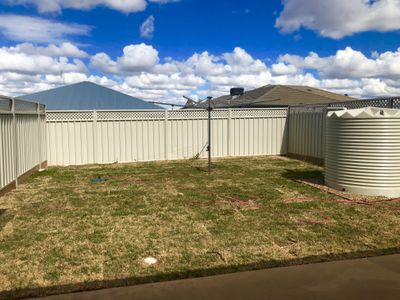 68a Champagne Drive, Dubbo