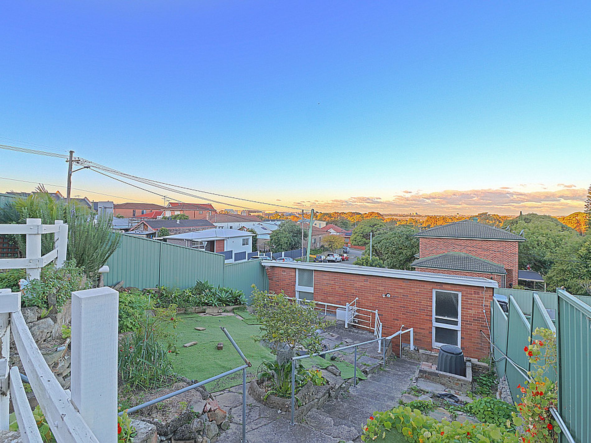 32 Segenhoe Street, Arncliffe
