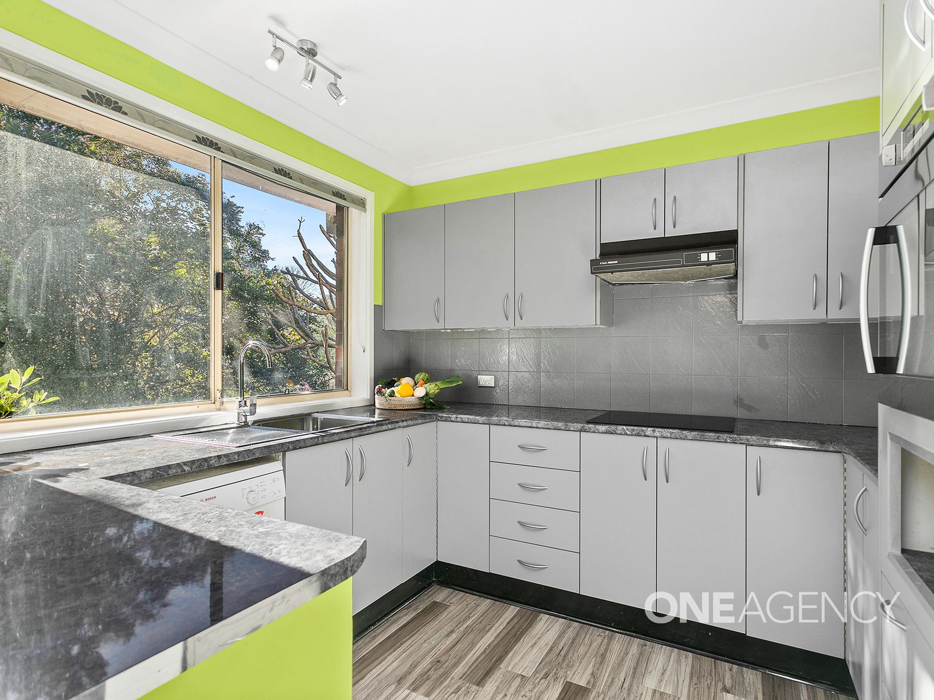 39 Yeovil Drive, Bomaderry