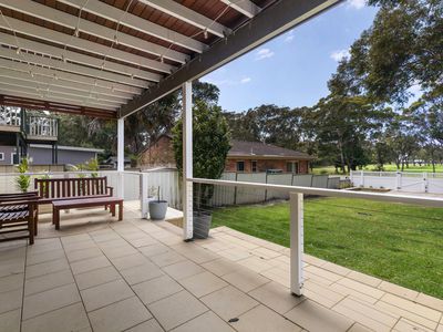 30 Curlew Avenue, Hawks Nest