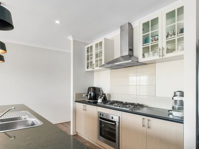 1 Farnese Way, Banksia Grove