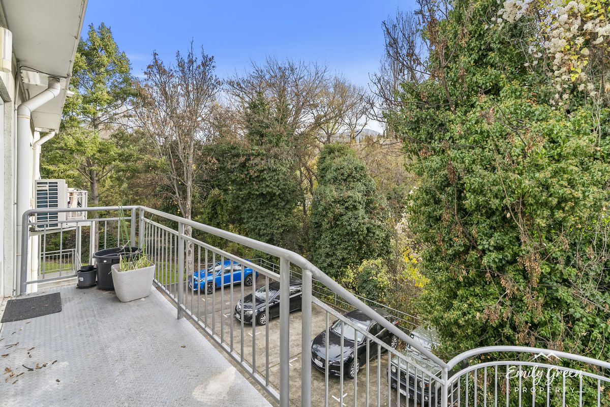 10 / 32a Pillinger Steet, Dynnyrne