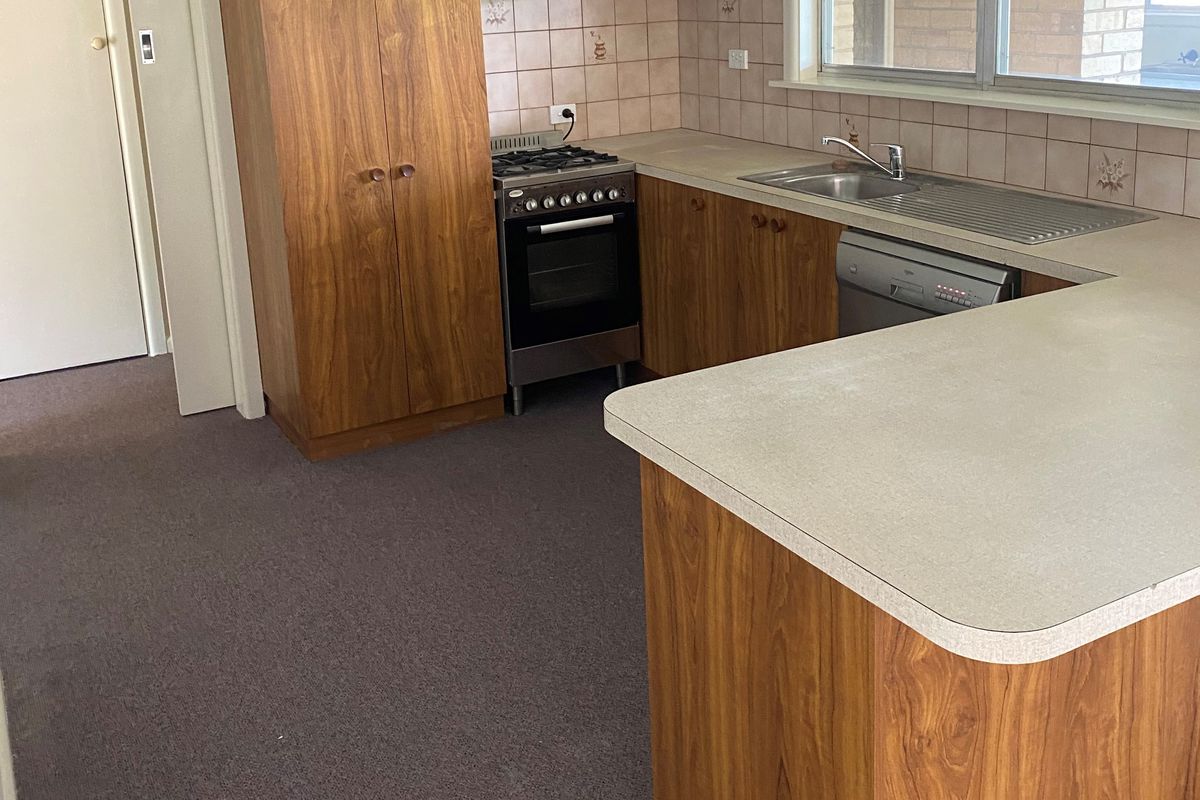 6 Saunders Street, Kyabram