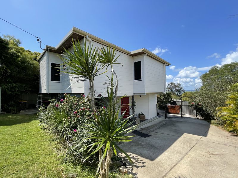 14 Curlew Terrace, River Heads