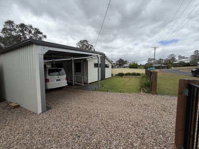 8 Hawthorne Street, Nanango