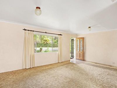 2 Pine Avenue, Tewantin