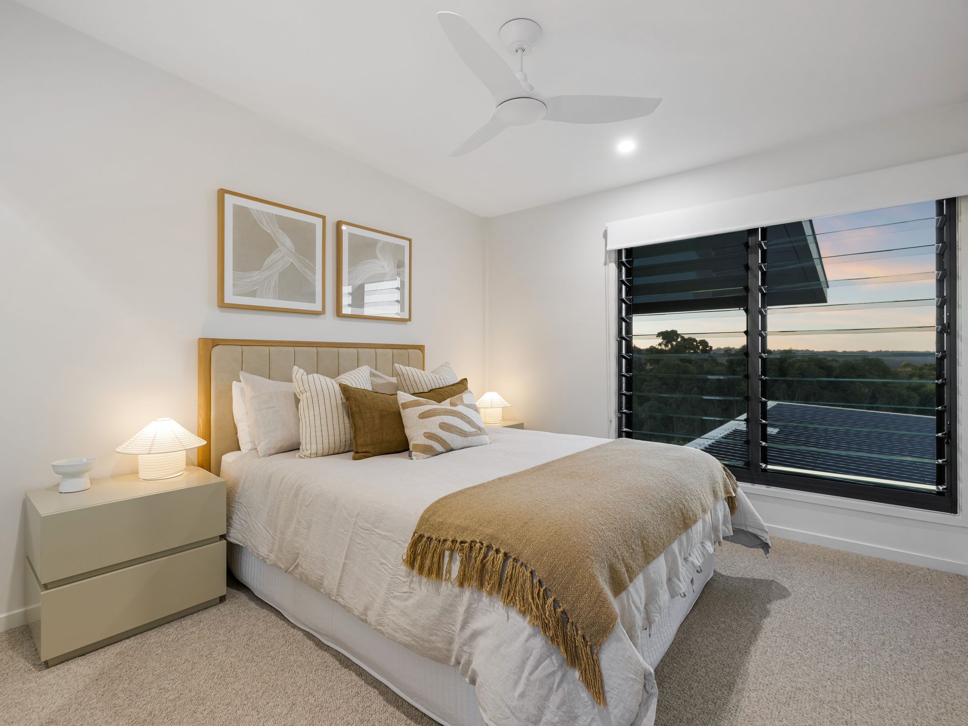 10 Kingfisher Crescent, Palmview