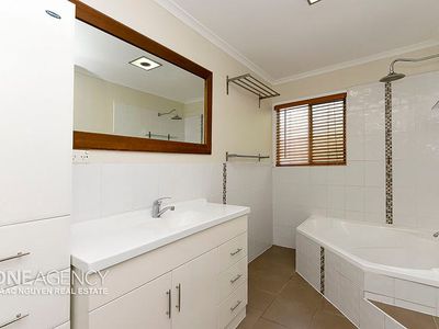 10 Altola St, Durack