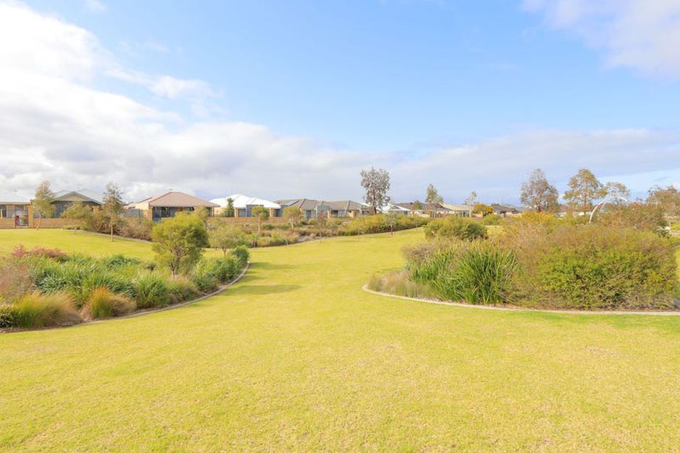 11 Barbon Lane , Baldivis