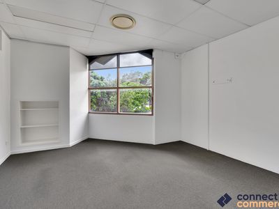 4 / 1 Fortitude Crescent, Burleigh Heads