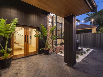 2b Coomoora Road, Mount Pleasant