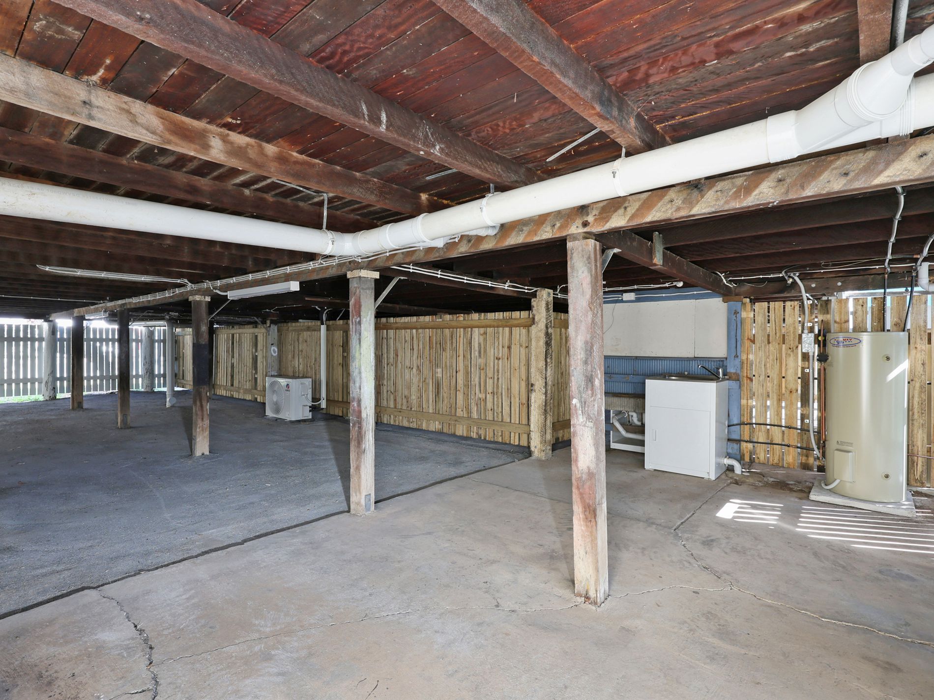 1 / 12 Albert Street, Rockhampton City