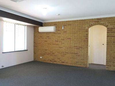 12 Regnans Close, Mirrabooka