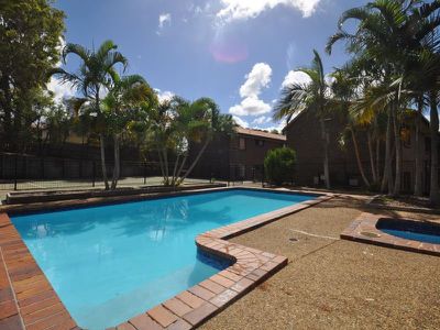 279-283 Kingston Road, Logan Central