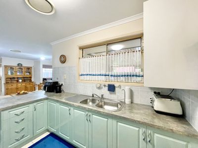 9 Arwon Close, Point Vernon