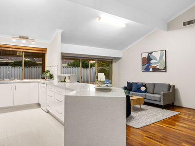 89 Aitken Drive, Winthrop