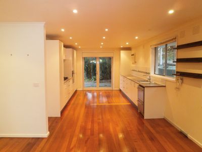 37 Stewart Drive, Werribee