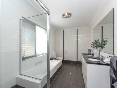 64 Jones Street, Stirling