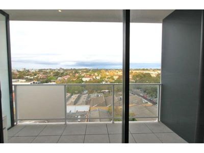 815 / 32 Bray Street, South Yarra