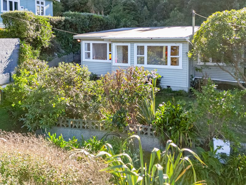 14 Cave Road, Houghton Bay