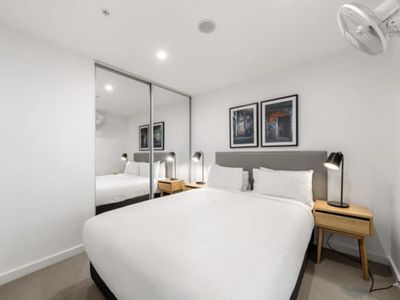 2406 / 57-61 City Road, Southbank