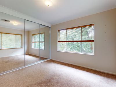 32 Stonehaven Avenue, Dubbo