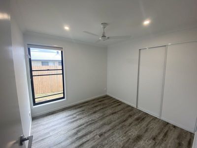 1 / 10 Satinwood Avenue, Urraween