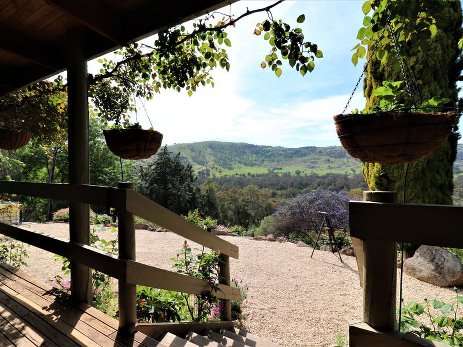 8387 GV Highway, Trawool