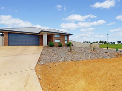 10 Torvean Avenue, Dubbo