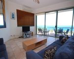 9 / 10 Marina Walk, Alexandra Headland