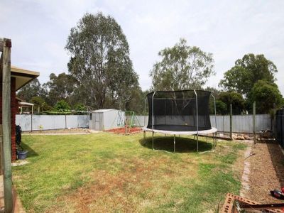 10 Moran Court, Wangaratta