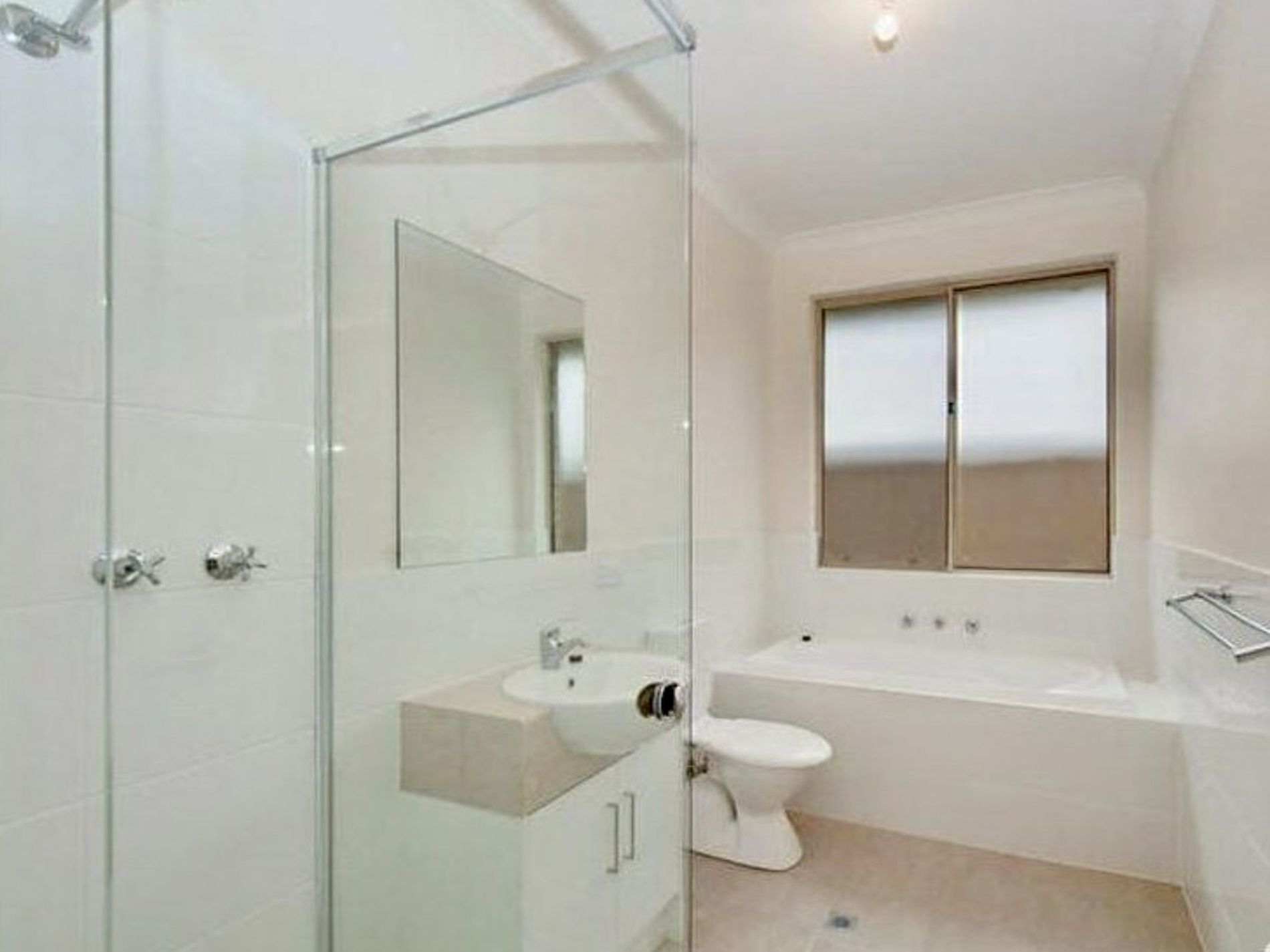 15 McKay Street, Dover Gardens