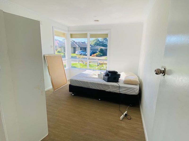 13 Fourth Avenue, Hoppers Crossing