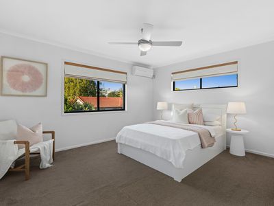 19 Tarwhine Street, Manly West