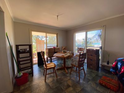 4 Zena Close, River Heads