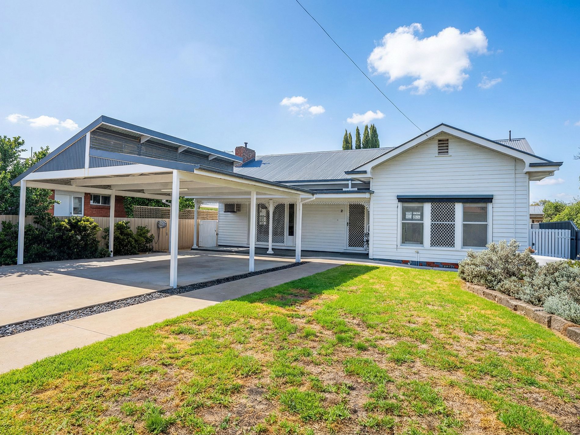 2 TOWER STREET , Wodonga
