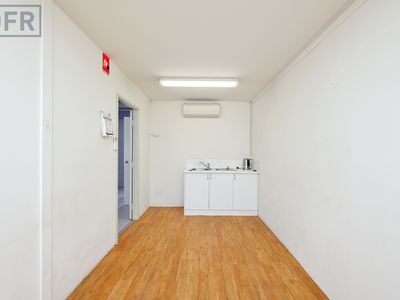 4 / 41 Sustainable Avenue, Bibra Lake