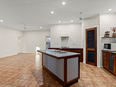 17 Bowerbird Loop, Djugun