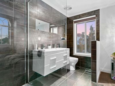 51 McCubbin Drive, Taylors Lakes